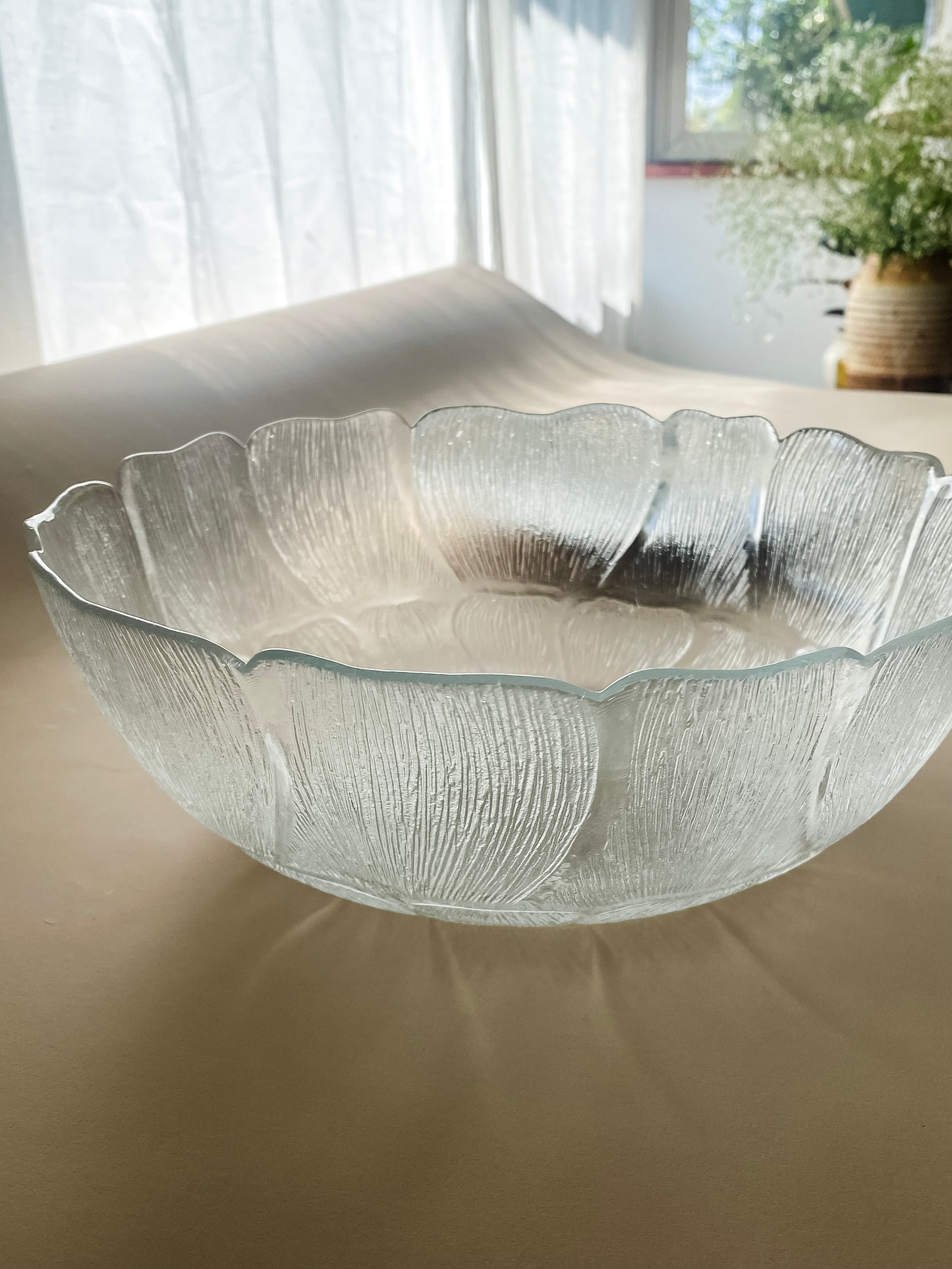 Pressed Glass Fleur Bowl