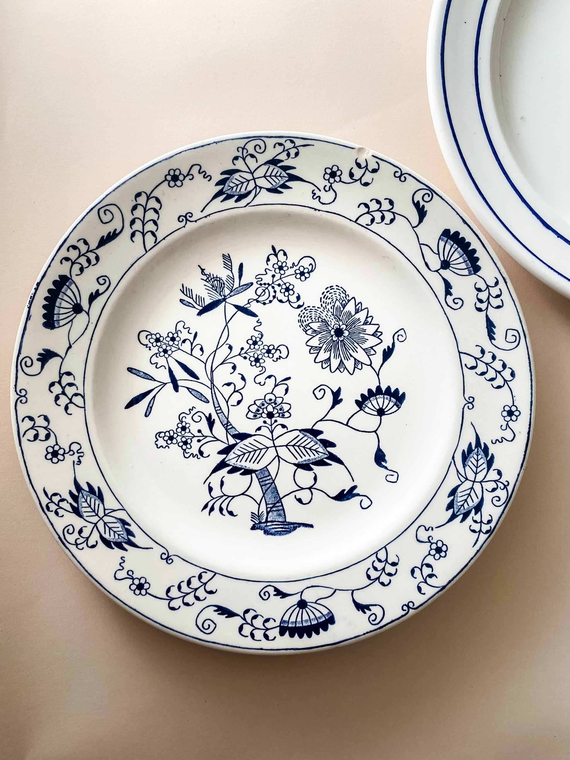 ‘Blue Onion’ Ironstone Plate