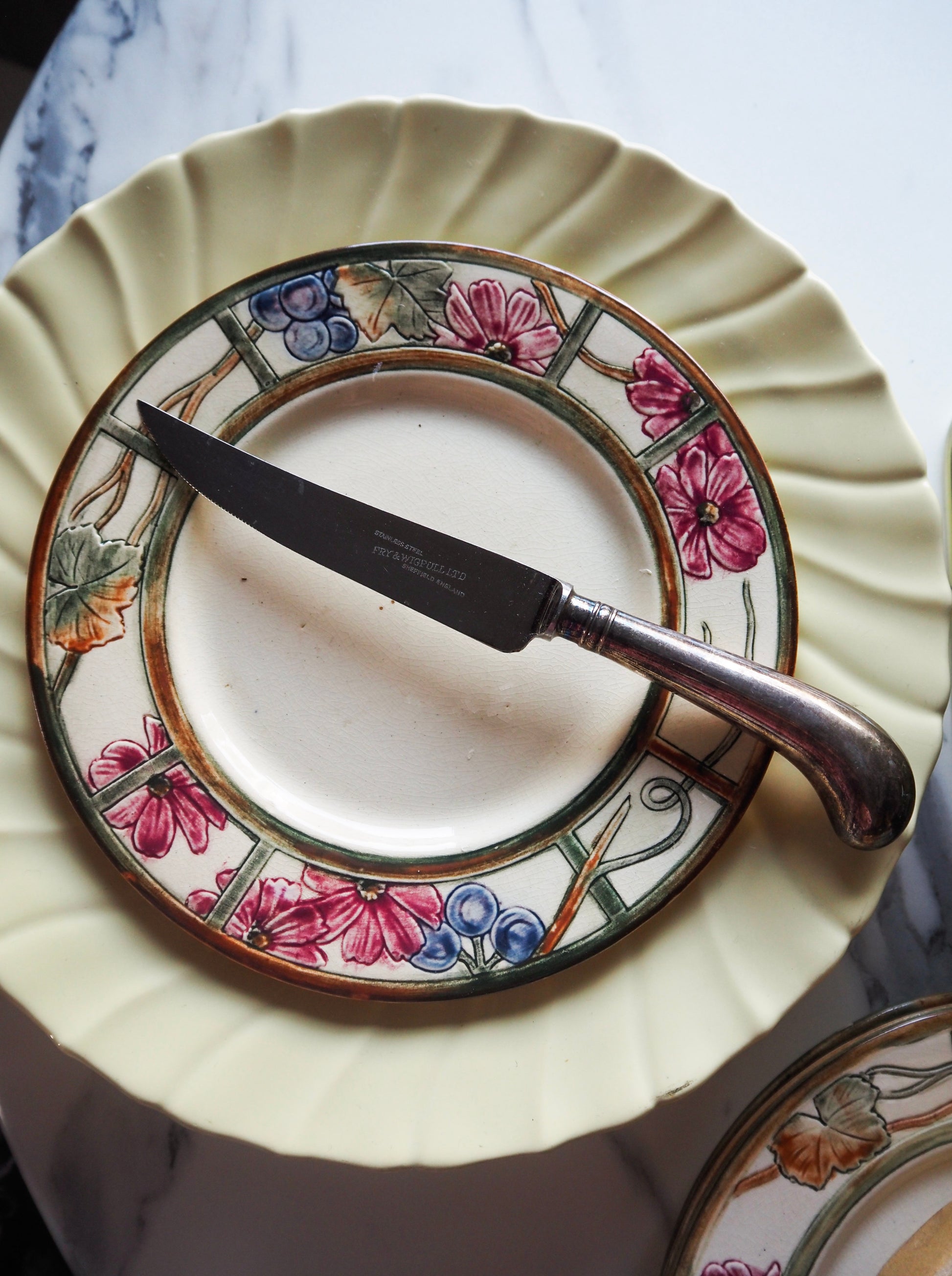 1940s Weller Pottery Deco Floral Dessert Plates, set of 4