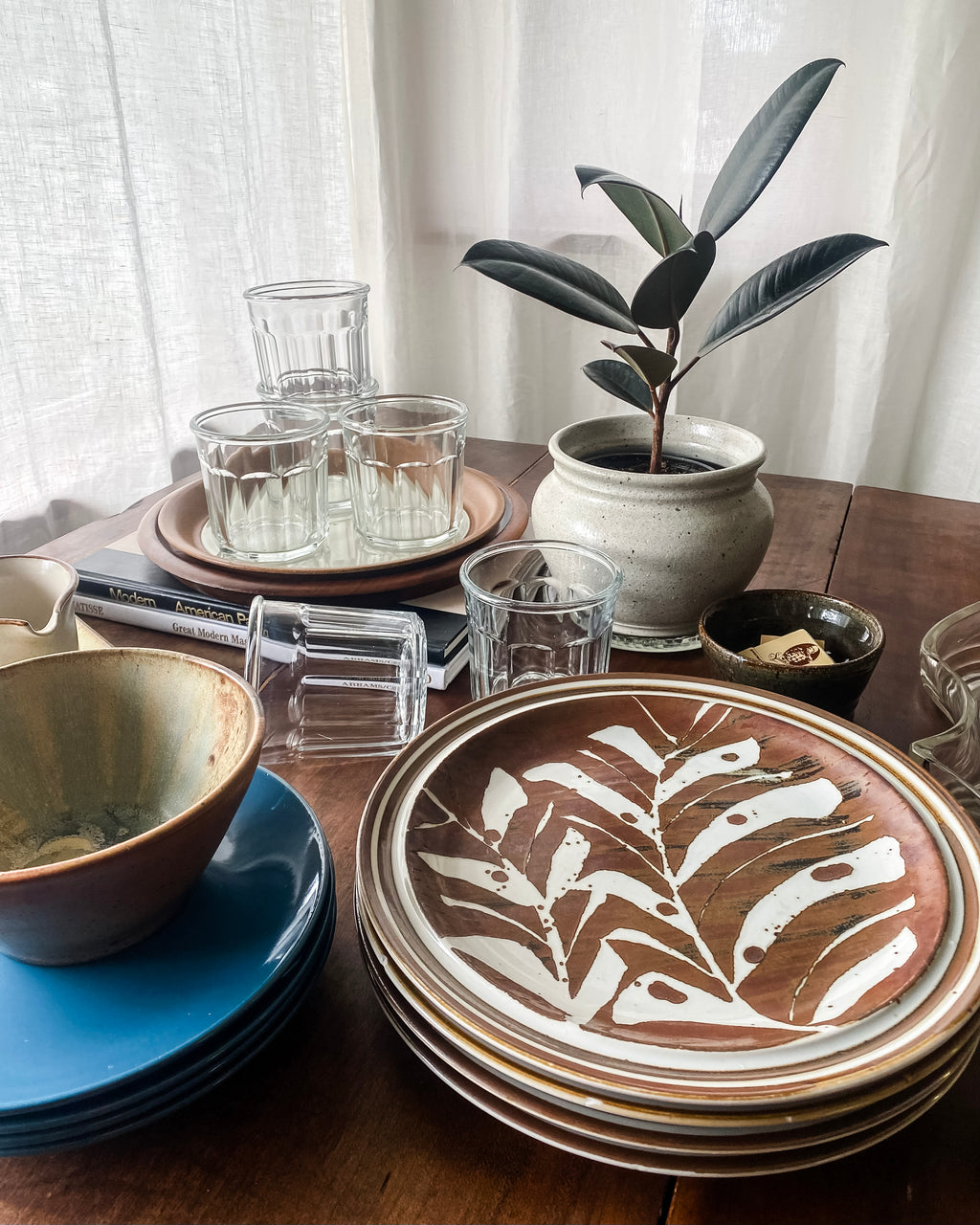 Independence Stoneware 1970s Taos Plates, set of four