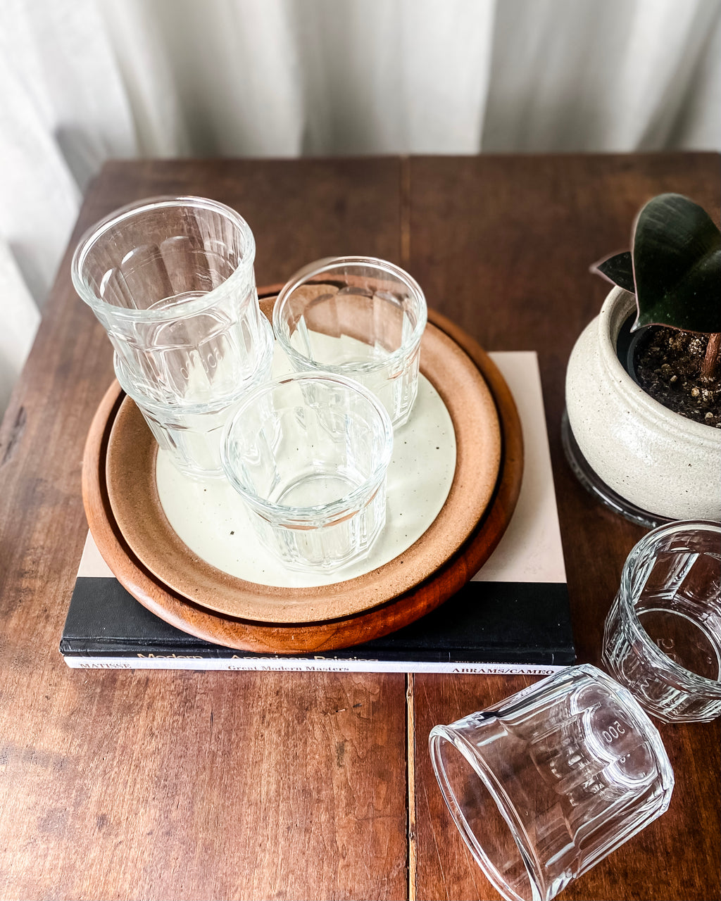 Round Ceramic Serving Platter