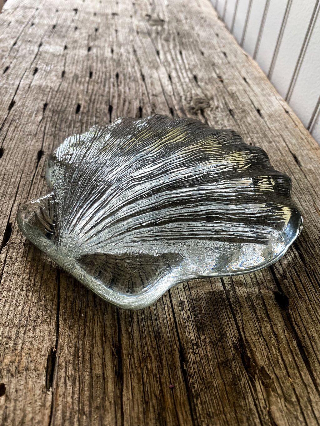 MCM Glass Seashell Object