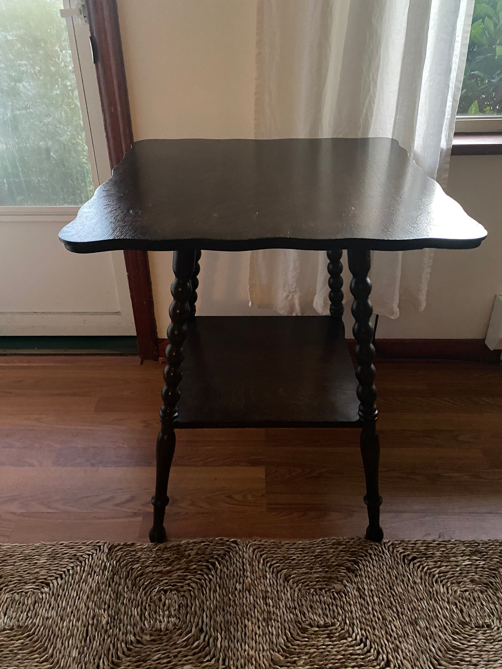 Antique Bobbin-Leg Parlor Table