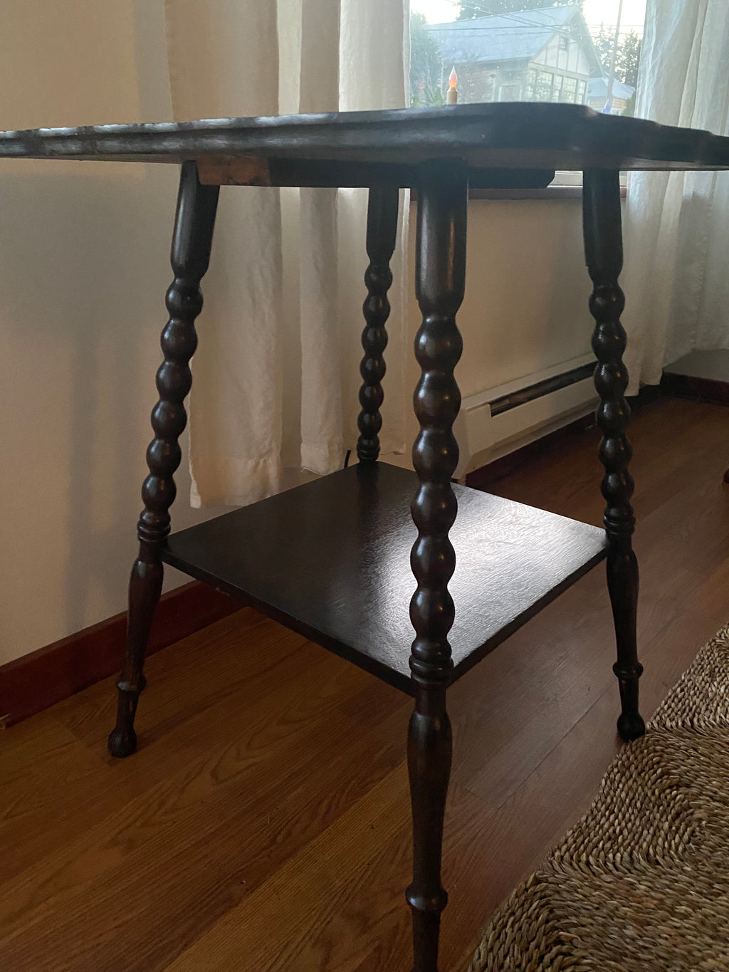 Antique Bobbin-Leg Parlor Table